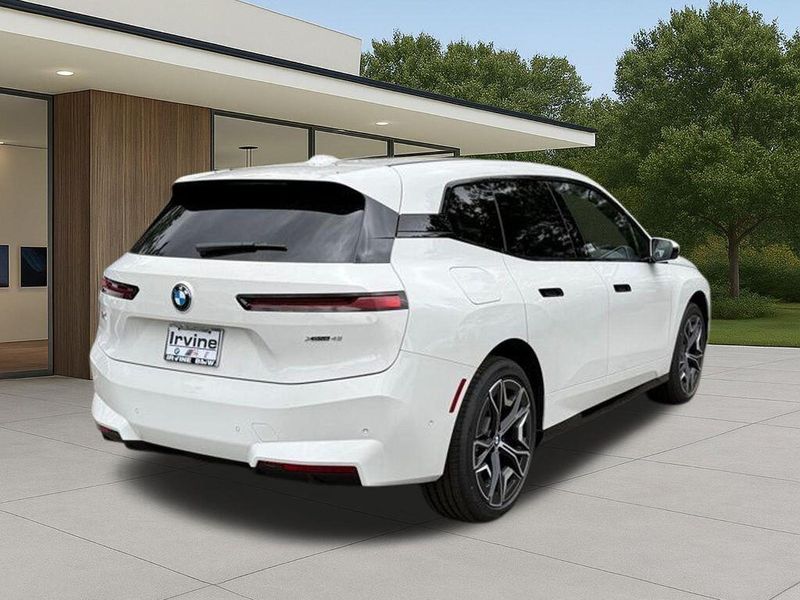 New 2026 BMW iX xDrive45Image 8
