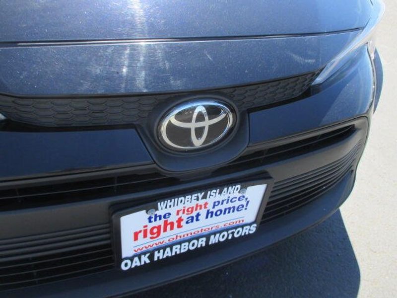 Used 2024 Toyota Corolla LEImage 4