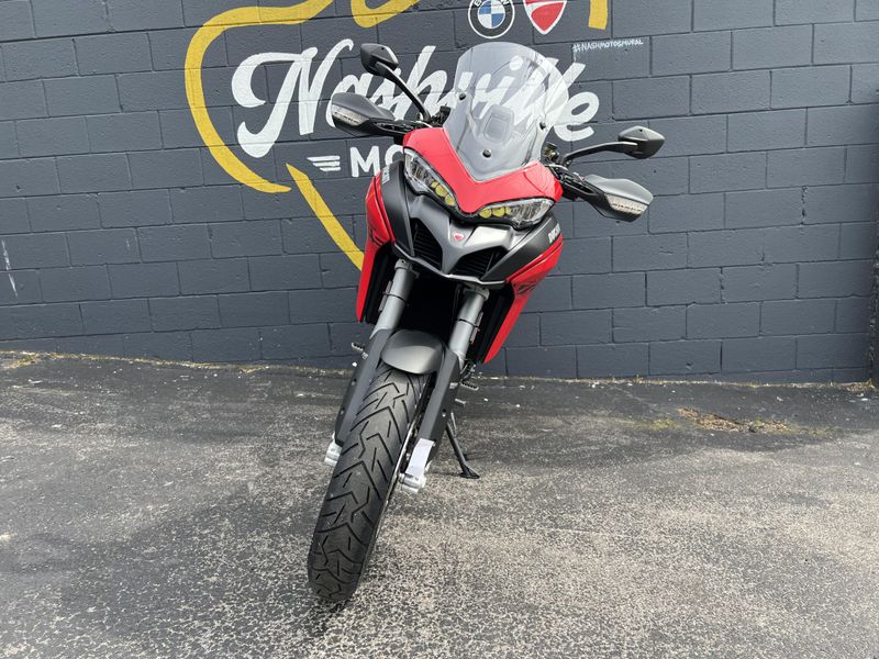 2024 Ducati Multistrada V2S 