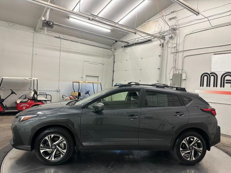 2025 Subaru Crosstrek Premium photo 4