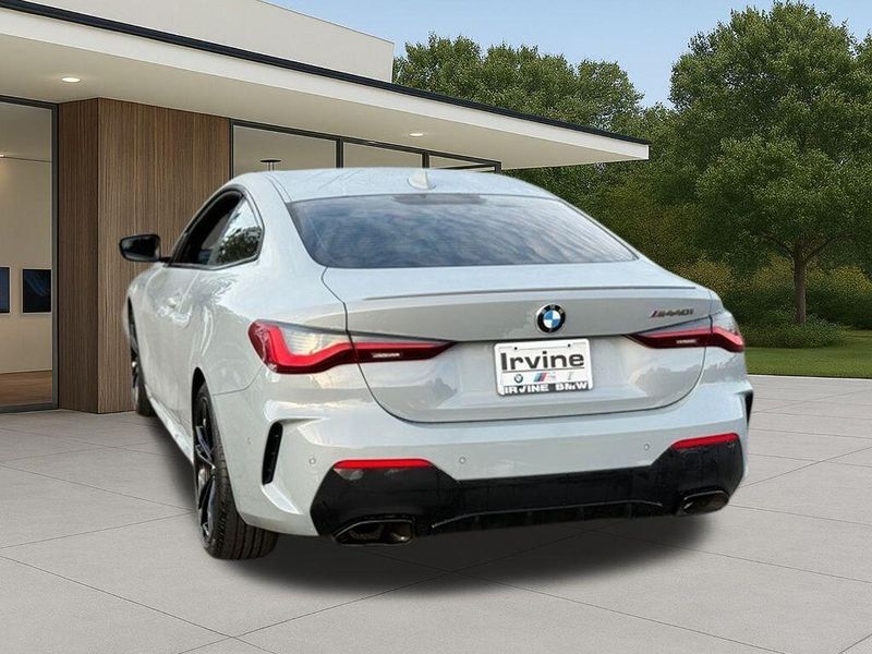 Used 2022 BMW 4 Series M440iImage 12