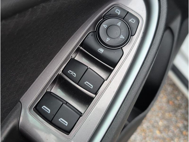 Used 2024 Chevrolet Malibu LTImage 11