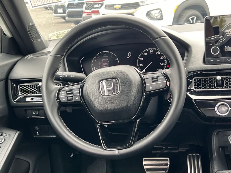 Used 2023 Honda Civic Sedan SportImage 6