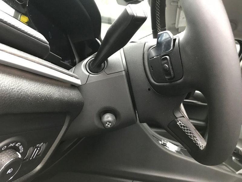 Used 2023 Jeep Grand Cherokee LimitedImage 5