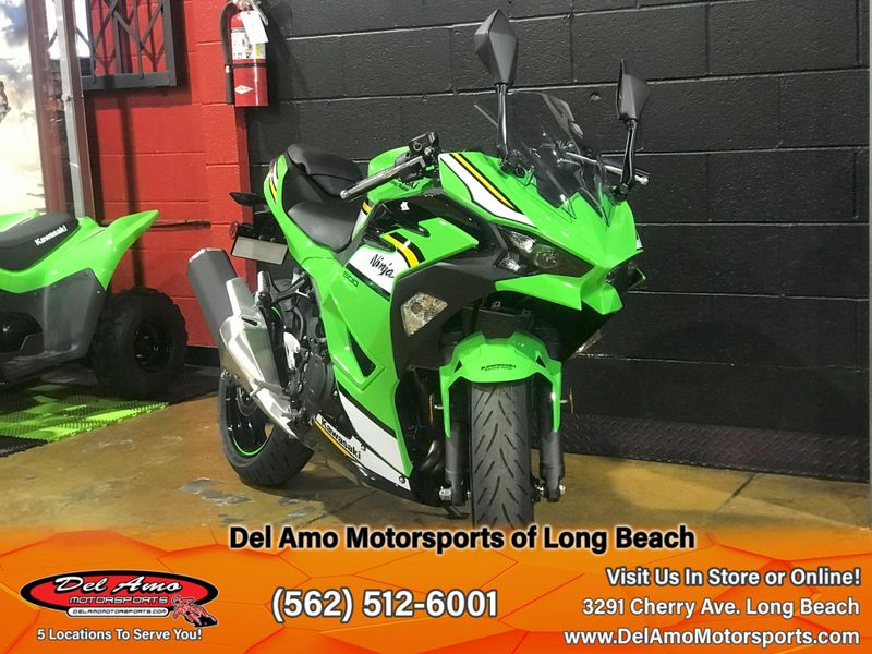 2025 Kawasaki NINJA 500 KRT EDITION Image 11