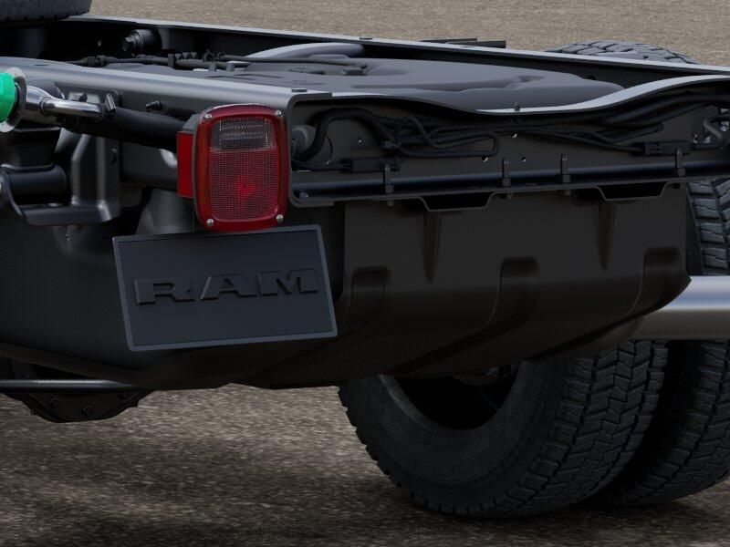 New 2026 RAM 4500 Big Horn Chassis Crew Cab 4x4 60