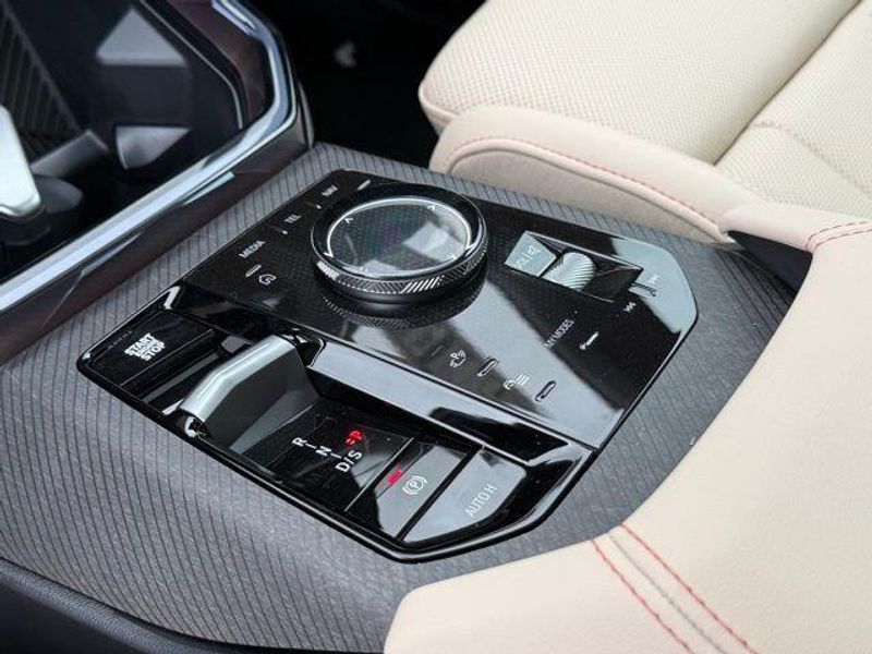 New 2026 BMW X3 30 xDriveImage 24