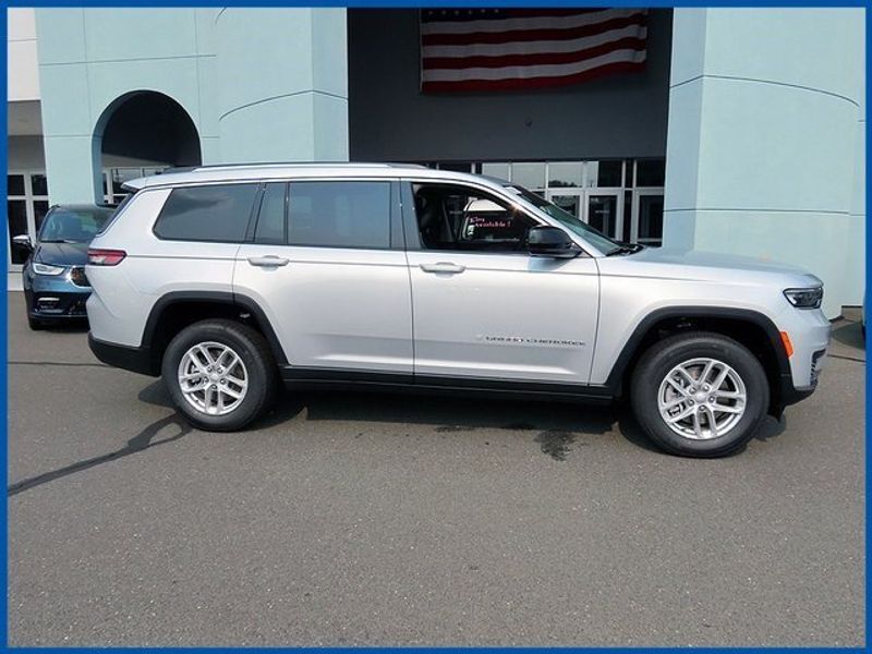 2023 Jeep Grand Cherokee Laredo in a Silver Zynith exterior color and Blackinterior. Papas Jeep Ram In New Britain, CT 860-356-0523 papasjeepram.com 