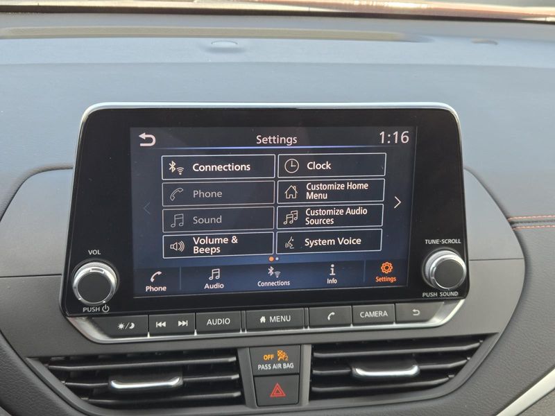 Used 2022 Nissan Altima 2.5 SR