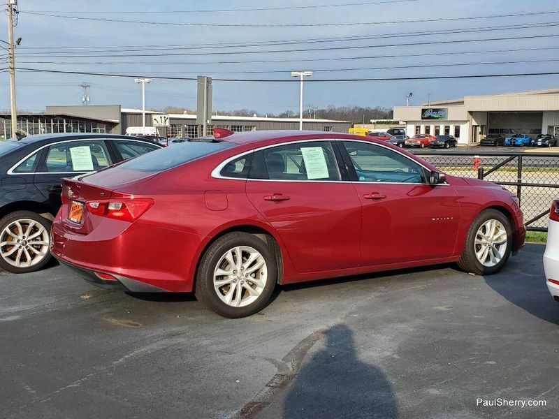 2018 Chevrolet Malibu LTImage 3