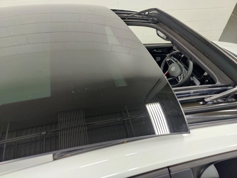 2025 Volkswagen Jetta GLI Autobahn w/Sunroof & Beats AudioImage 5