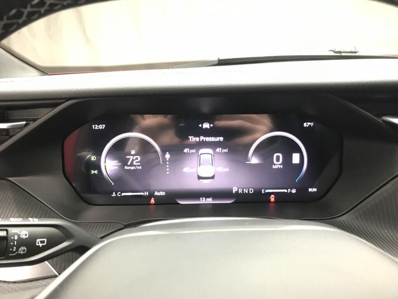 New 2026 Jeep Cherokee Overland 4x4Image 5