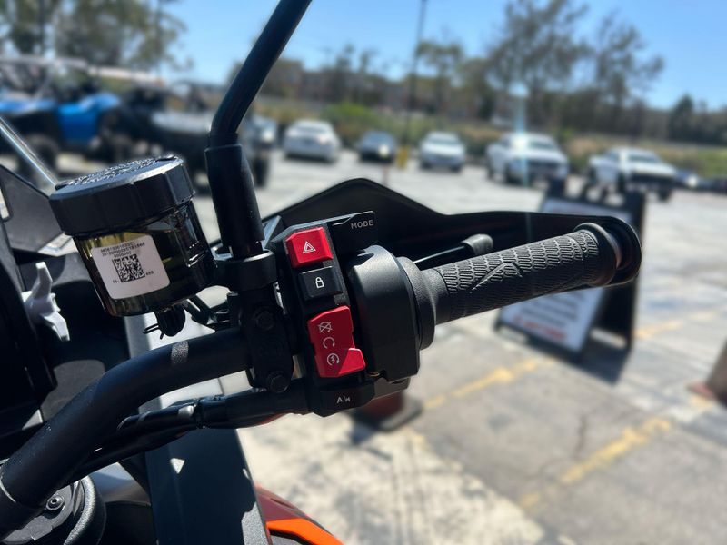 New 2027 KTM 1390 SUPER ADVENTURE S EVO Image 24