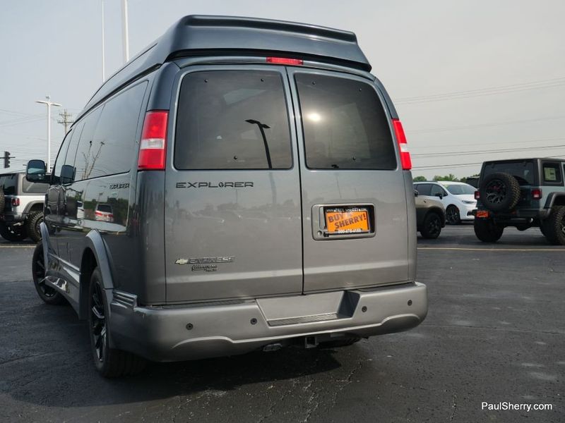 2020 Chevrolet Express Cargo Image 16