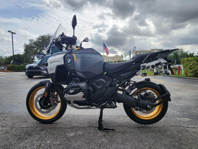 2026 BMW R 1300 GS AdventureImage 1