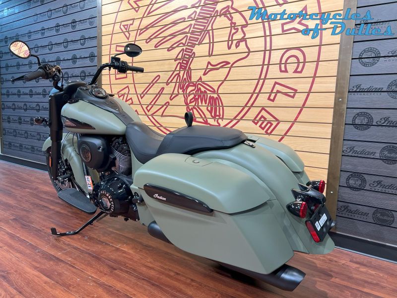 2025 Indian Motorcycle Springfield Dark Horse Image 6