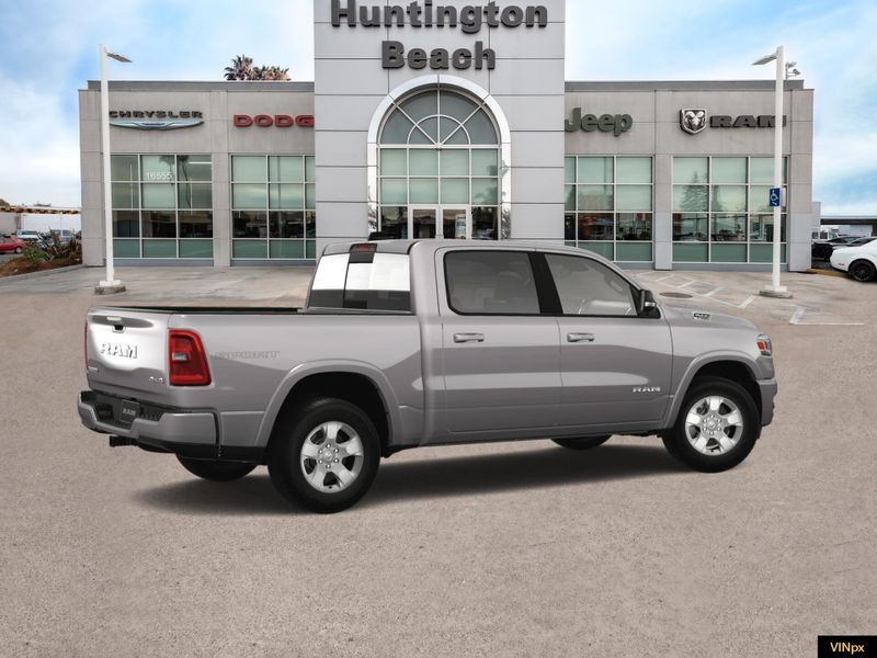 2025 RAM 1500 Big Horn Crew Cab 4x4Image 5