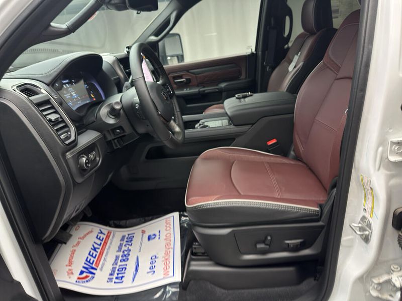 New 2026 RAM 3500 Limited Crew Cab 4x4 8
