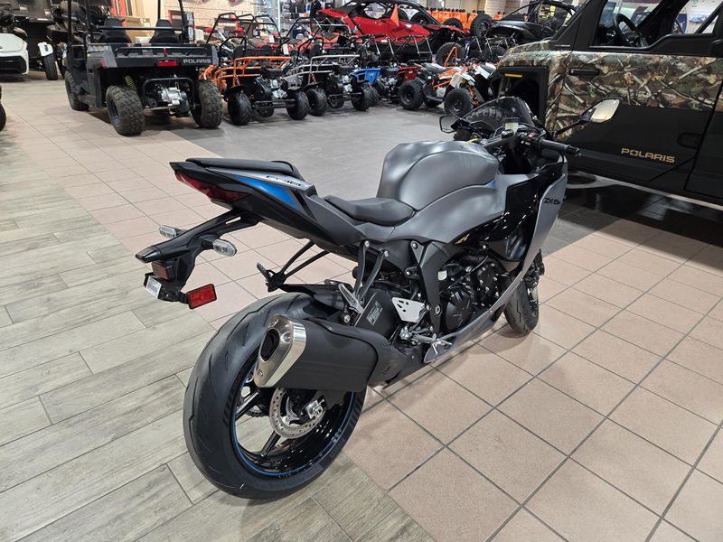 NEW 2025 KAWASAKI NINJA ZX6R NINJA ZX6R BASE Image 6