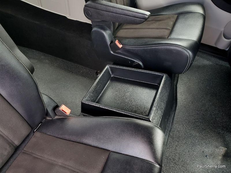 2020 Dodge Grand Caravan SXTImage 31