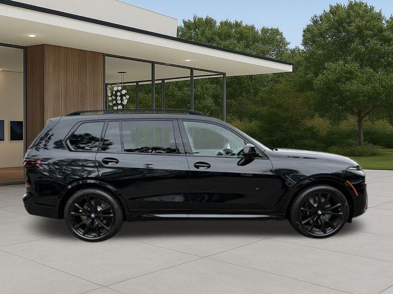 New 2026 BMW X7 xDrive40iImage 7