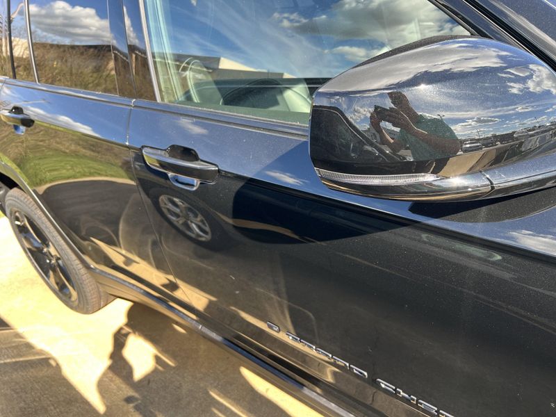 New 2025 Jeep Grand Cherokee Limited 4x4Image 5