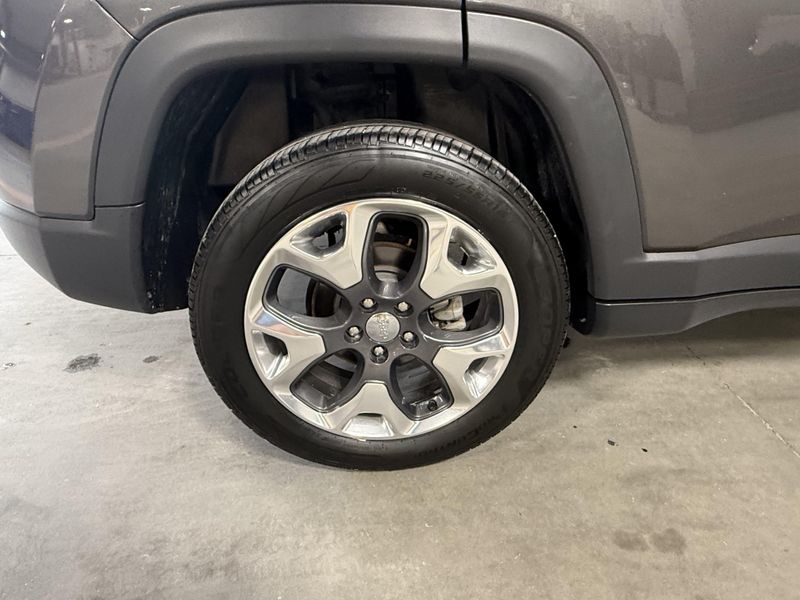 Used 2019 Jeep Compass LimitedImage 6