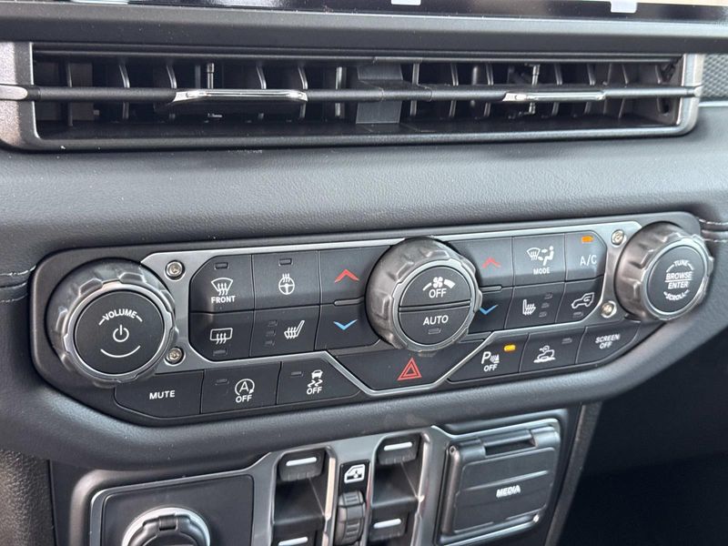 New 2026 Jeep Gladiator Rubicon X 4x4
