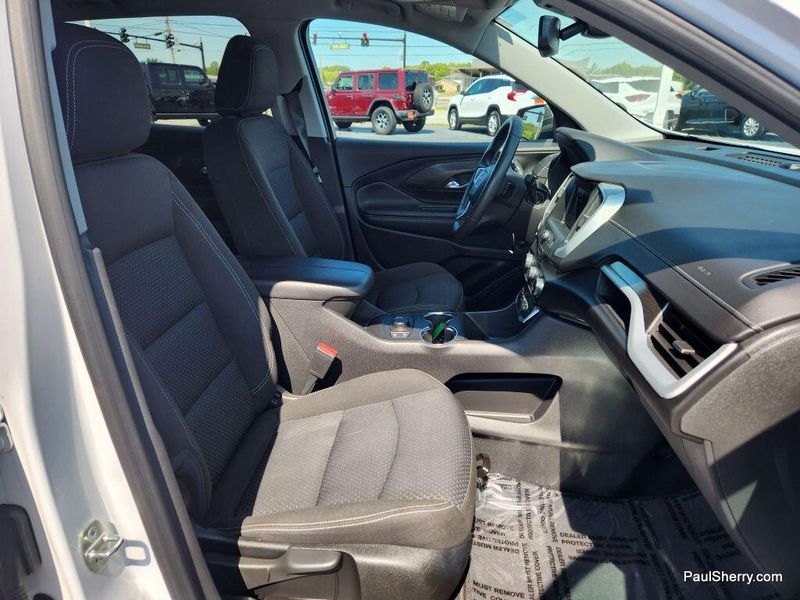 Used 2023 GMC Terrain SLE