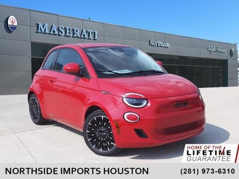 2024 Fiat 500e Inspi(red)Image 1