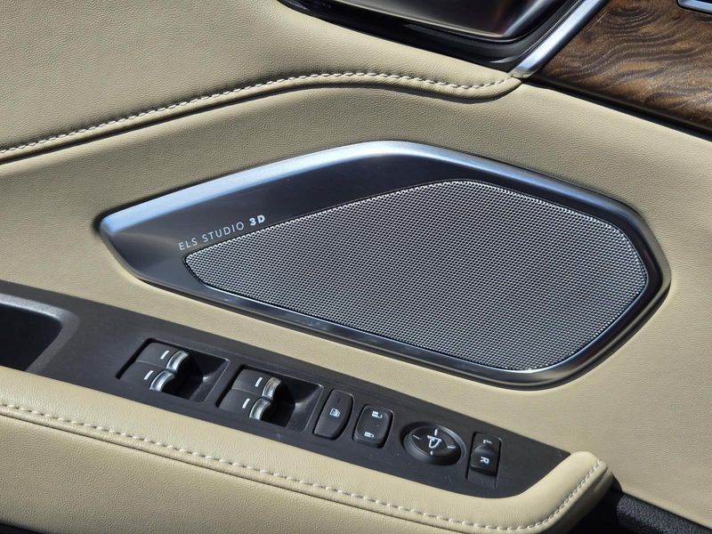 2019 Acura RDX Advance photo 18
