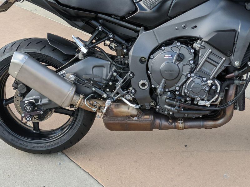 Used 2023 Yamaha MT-10 CA Image 20