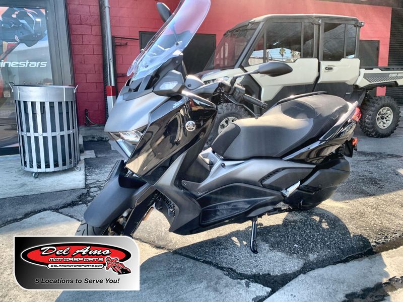 Used 2025 Yamaha Xmax Image 1