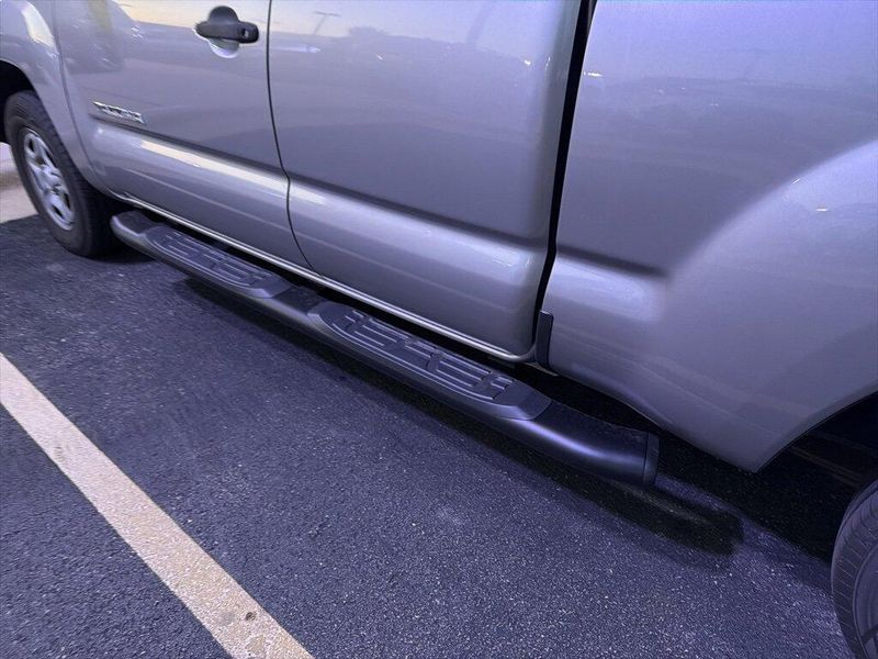 2015 Toyota Tacoma Base photo 6
