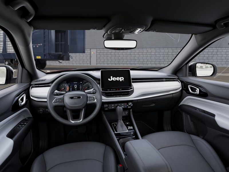 New 2026 Jeep Compass Limited 4x4Image 8