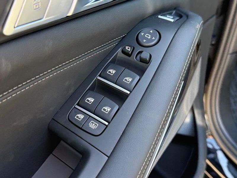 New 2026 BMW X7 xDrive40iImage 16