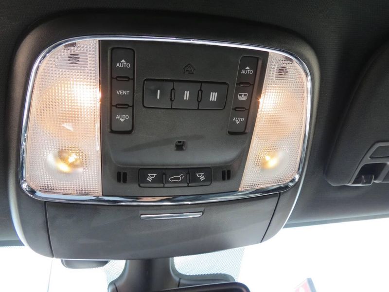 Used 2025 Dodge Durango GT Plus AWD 4dr SUVImage 27