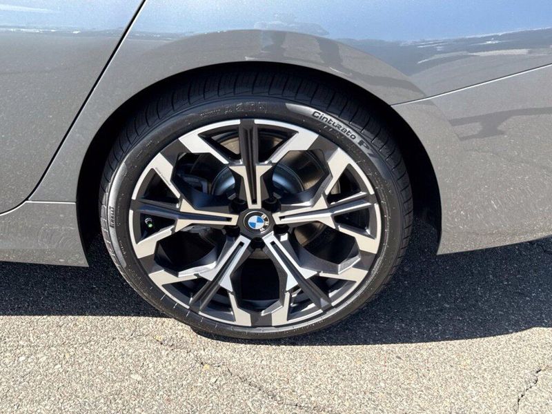 New 2026 BMW 3 Series 330iImage 13