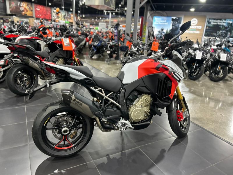 New 2025 Ducati MULTISTRADA V4 RS Image 17