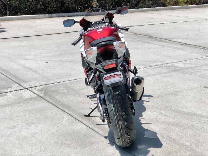 New 2027 Suzuki GSX-R750 Image 16