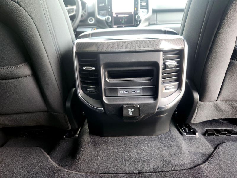 New 2026 RAM 1500 Big Horn Crew Cab 4x4 5'7' Box