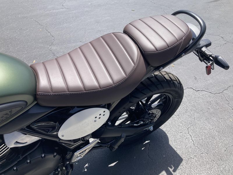 2025 Triumph SCRAMBLER 400 X