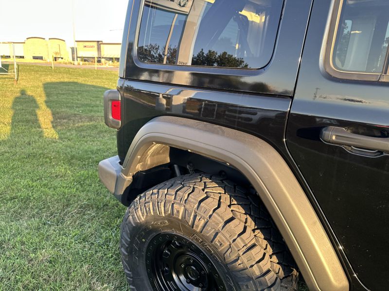 New 2025 Jeep Wrangler 4-door Sport SImage 11
