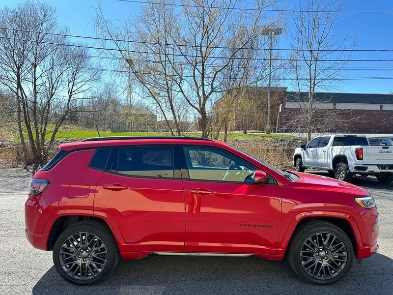 2023 Jeep Compass Red EditionImage 13