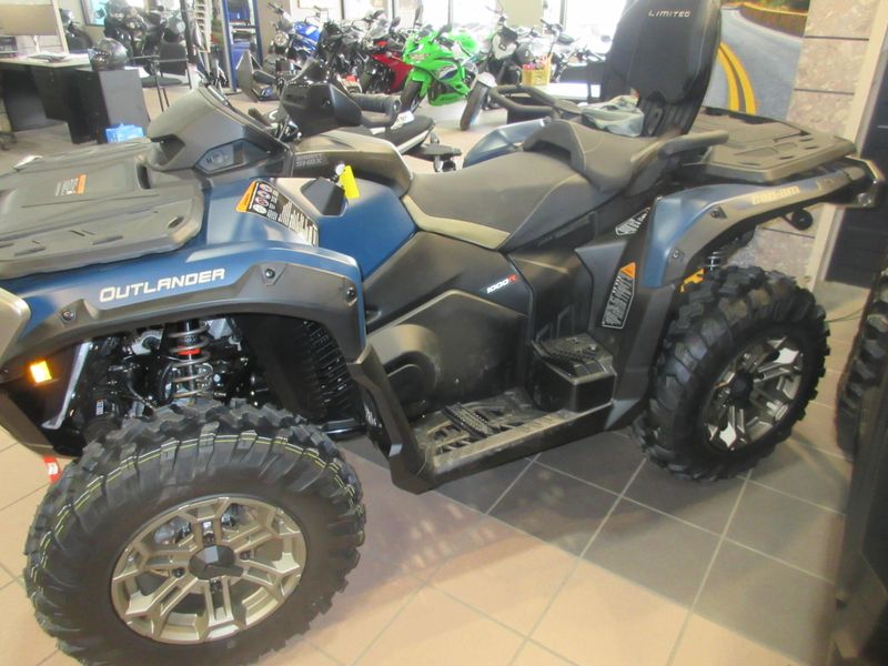NEW 2026 CAN-AM OUTLANDER MAX LIMITED 1000R Image 5