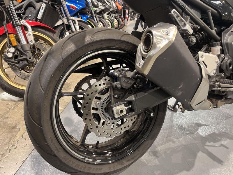 Used 2022 Kawasaki Z900 ABS Image 18
