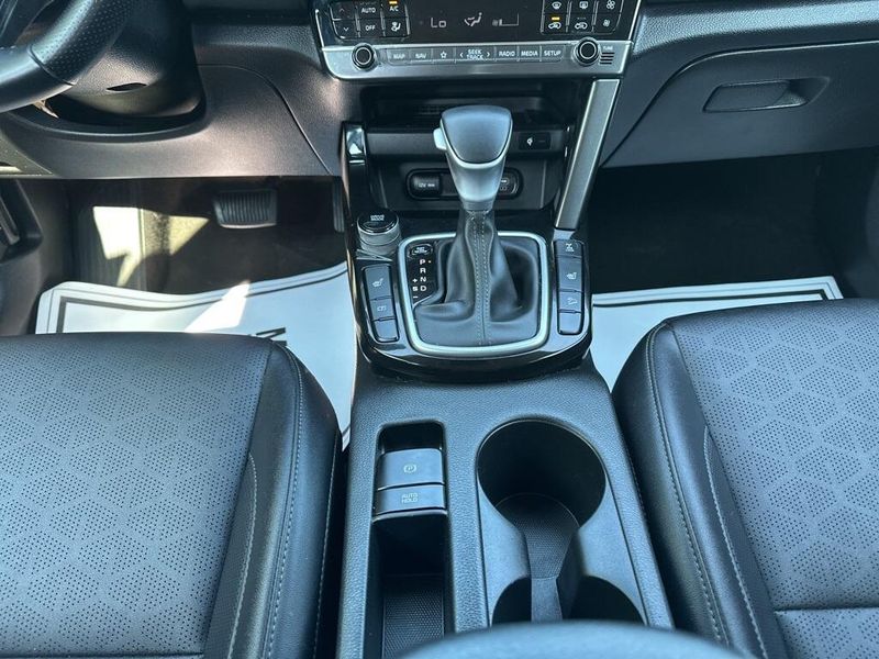 Used 2024 Kia Seltos SXImage 26