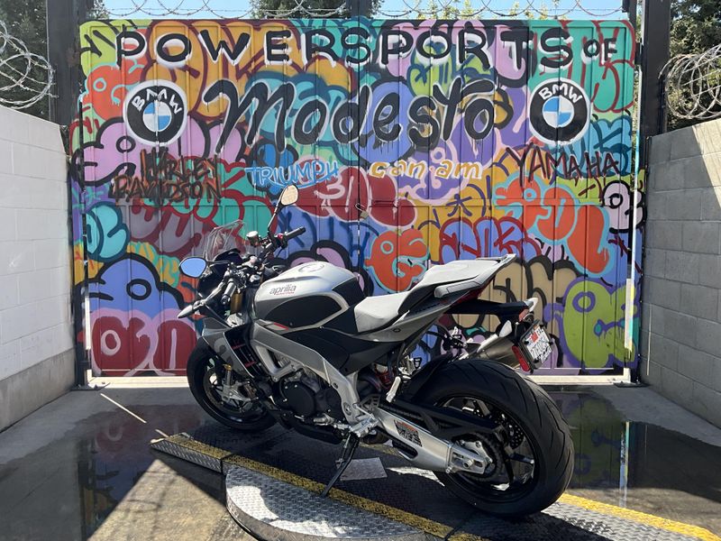 Used 2023 APRILIA Tuono V4 1100 Image 8