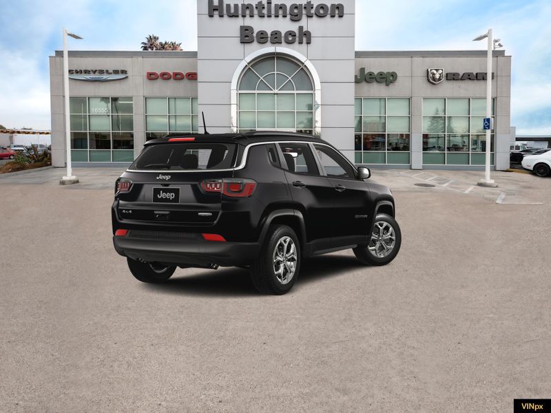 2025 Jeep Compass Latitude 4x4Image 7