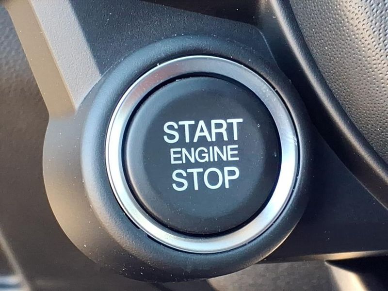 New 2025 Alfa Romeo Giulia RwdImage 20